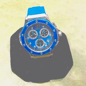 Trendy and colorful  this Stuhrling original, ladies watch is adjustable!